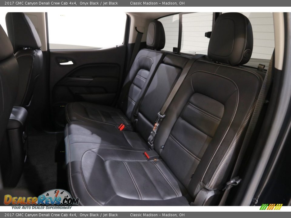 2017 GMC Canyon Denali Crew Cab 4x4 Onyx Black / Jet Black Photo #17