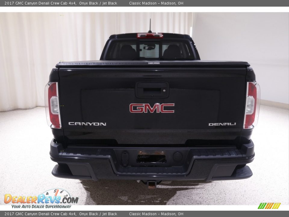 2017 GMC Canyon Denali Crew Cab 4x4 Onyx Black / Jet Black Photo #18