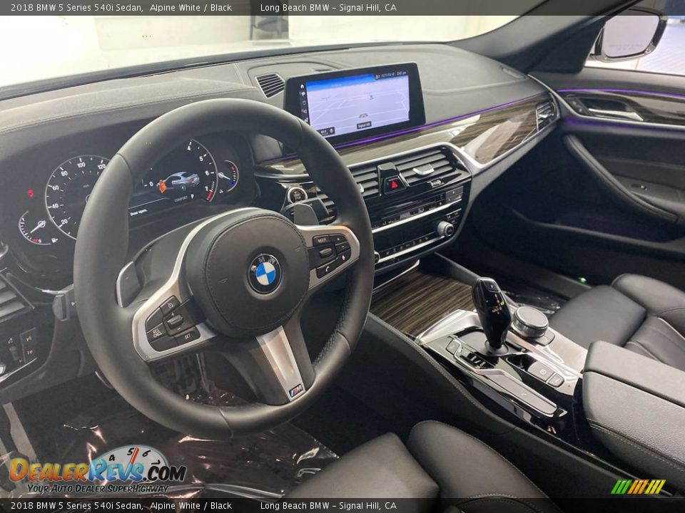 2018 BMW 5 Series 540i Sedan Alpine White / Black Photo #16