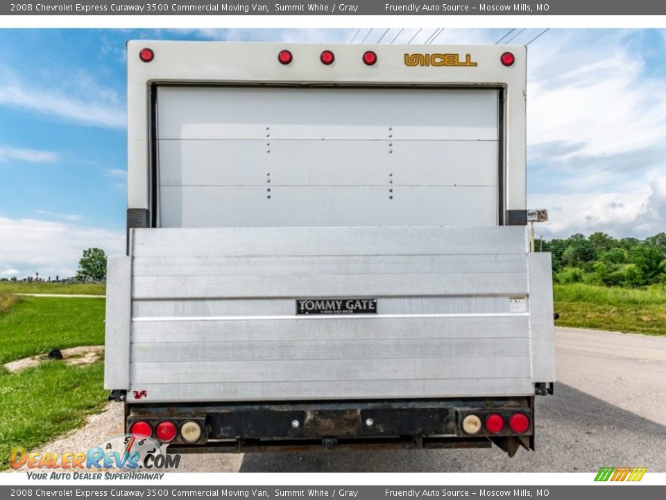 2008 Chevrolet Express Cutaway 3500 Commercial Moving Van Summit White / Gray Photo #12