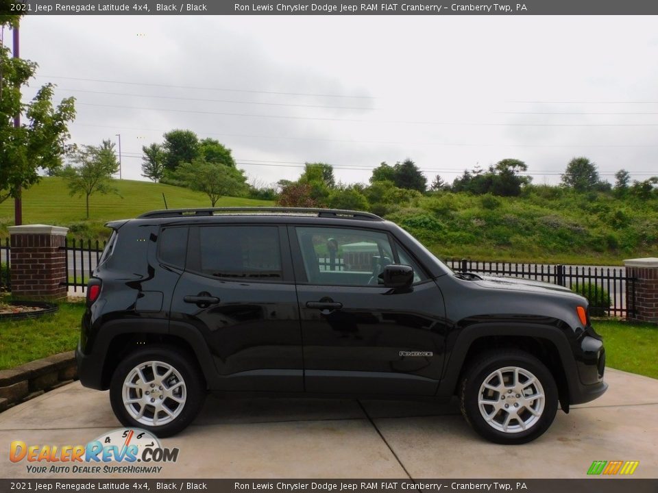 2021 Jeep Renegade Latitude 4x4 Black / Black Photo #4