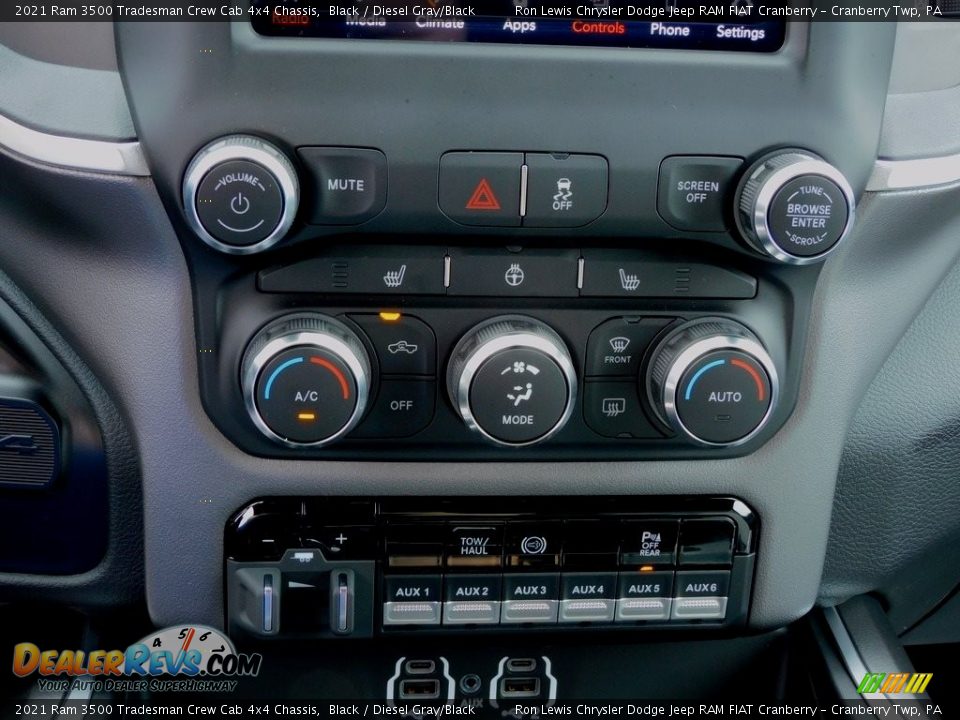 Controls of 2021 Ram 3500 Tradesman Crew Cab 4x4 Chassis Photo #17