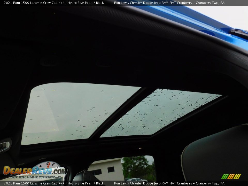 2021 Ram 1500 Laramie Crew Cab 4x4 Hydro Blue Pearl / Black Photo #15