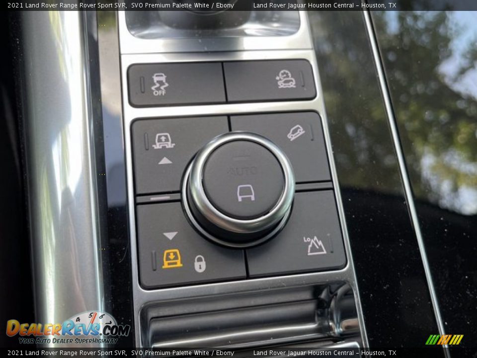 Controls of 2021 Land Rover Range Rover Sport SVR Photo #33