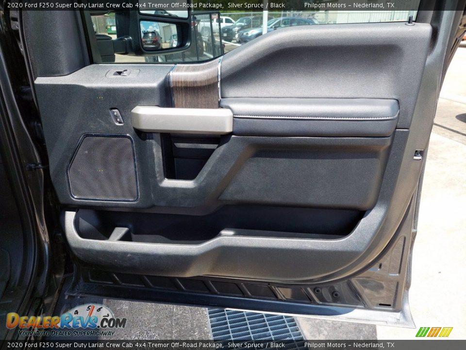 2020 Ford F250 Super Duty Lariat Crew Cab 4x4 Tremor Off-Road Package Silver Spruce / Black Photo #25