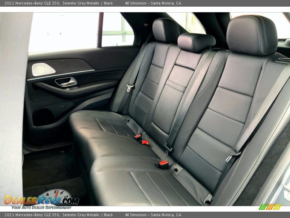 Rear Seat of 2021 Mercedes-Benz GLE 350 Photo #20