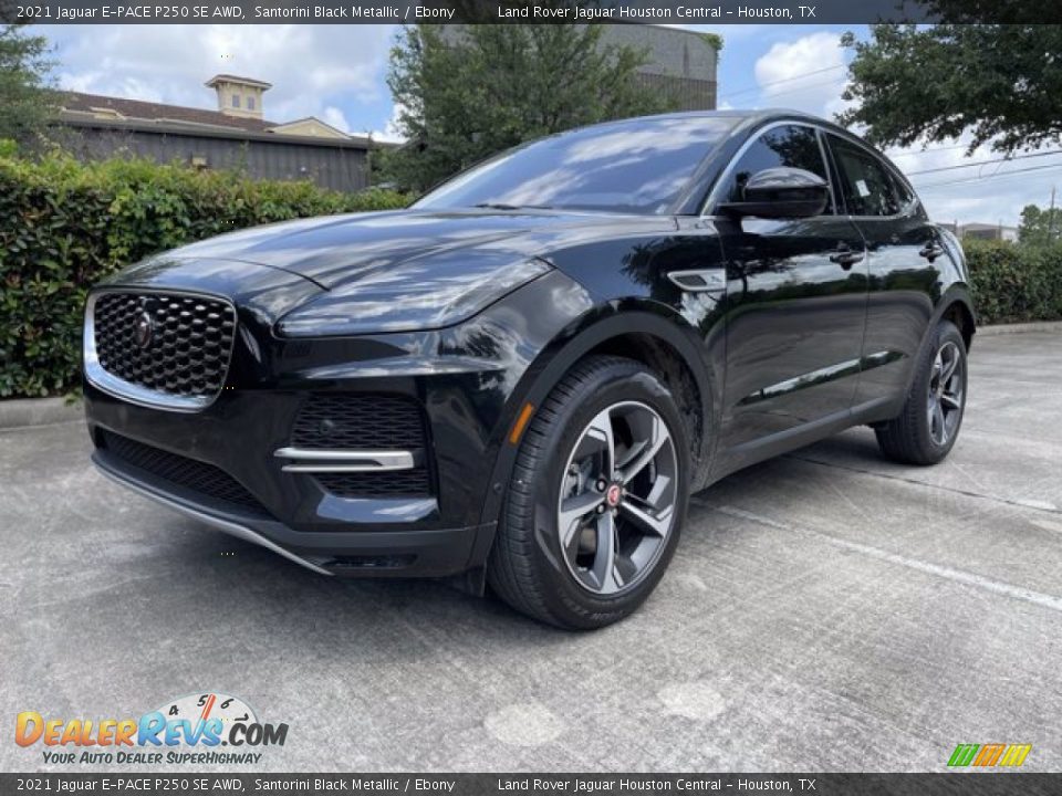 Front 3/4 View of 2021 Jaguar E-PACE P250 SE AWD Photo #1