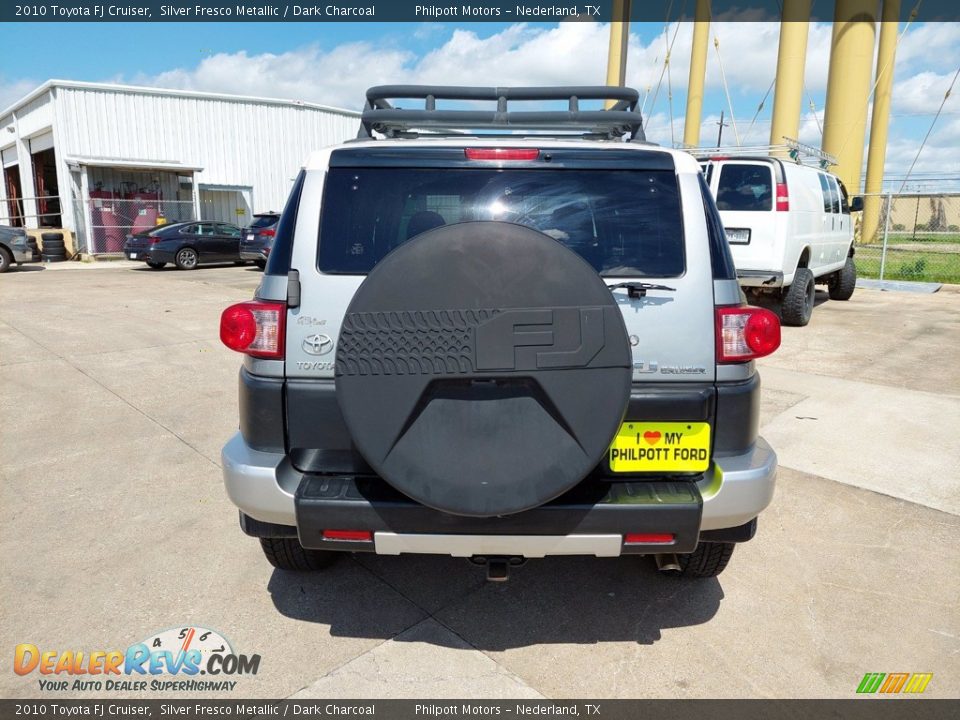 2010 Toyota FJ Cruiser Silver Fresco Metallic / Dark Charcoal Photo #8