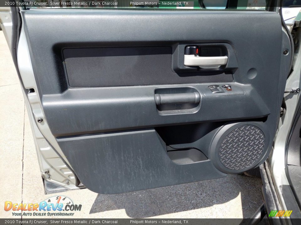 2010 Toyota FJ Cruiser Silver Fresco Metallic / Dark Charcoal Photo #13