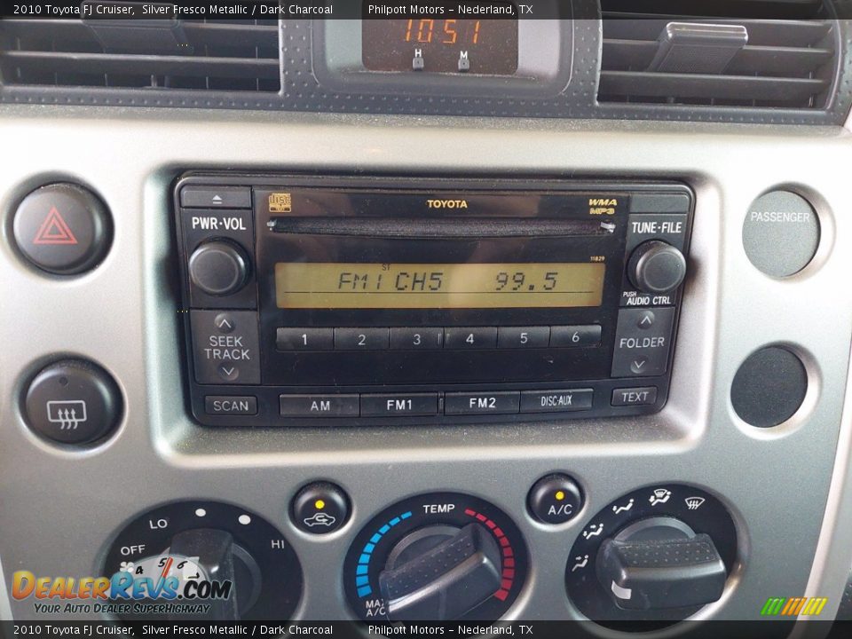 2010 Toyota FJ Cruiser Silver Fresco Metallic / Dark Charcoal Photo #17