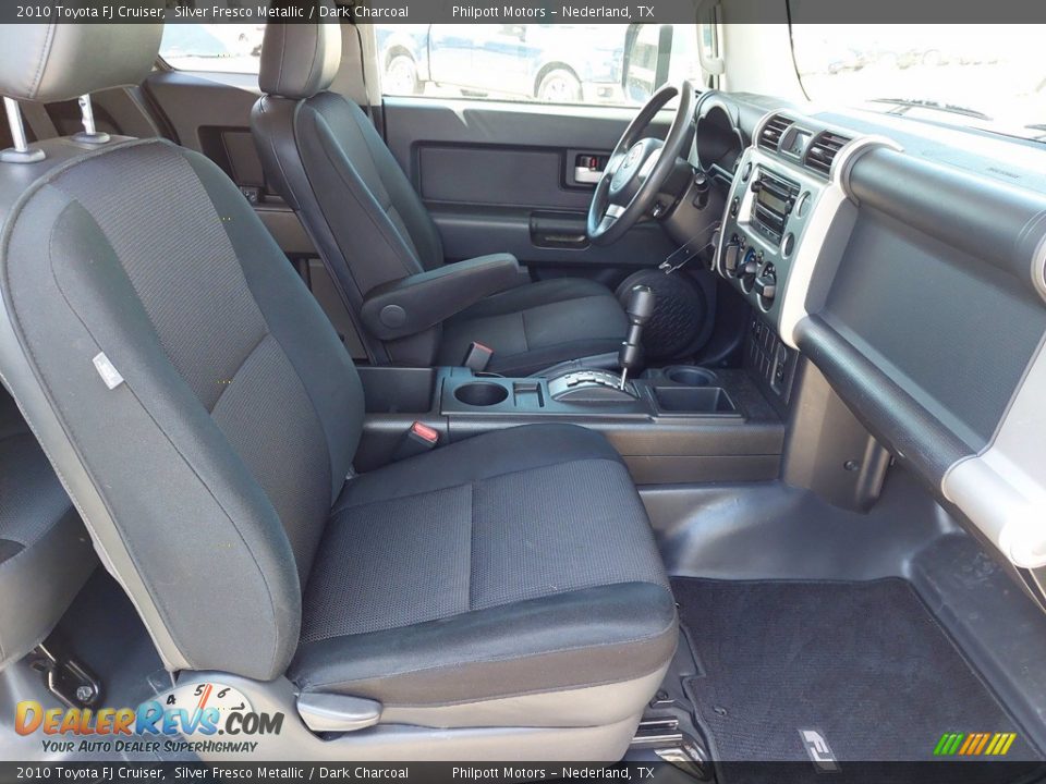 2010 Toyota FJ Cruiser Silver Fresco Metallic / Dark Charcoal Photo #24