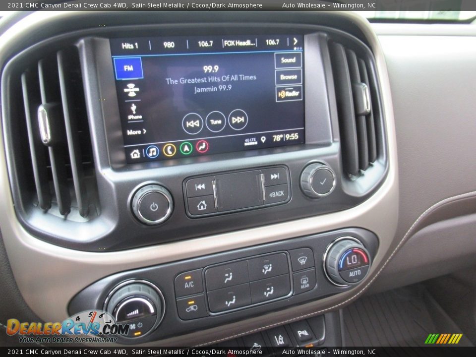 Controls of 2021 GMC Canyon Denali Crew Cab 4WD Photo #17