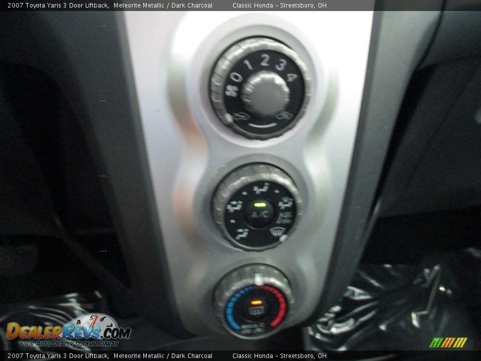 2007 Toyota Yaris 3 Door Liftback Meteorite Metallic / Dark Charcoal Photo #23