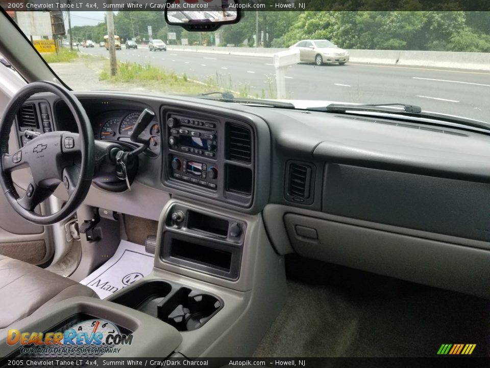 2005 Chevrolet Tahoe LT 4x4 Summit White / Gray/Dark Charcoal Photo #14