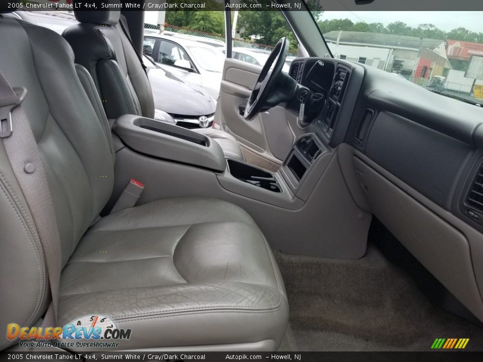 2005 Chevrolet Tahoe LT 4x4 Summit White / Gray/Dark Charcoal Photo #17