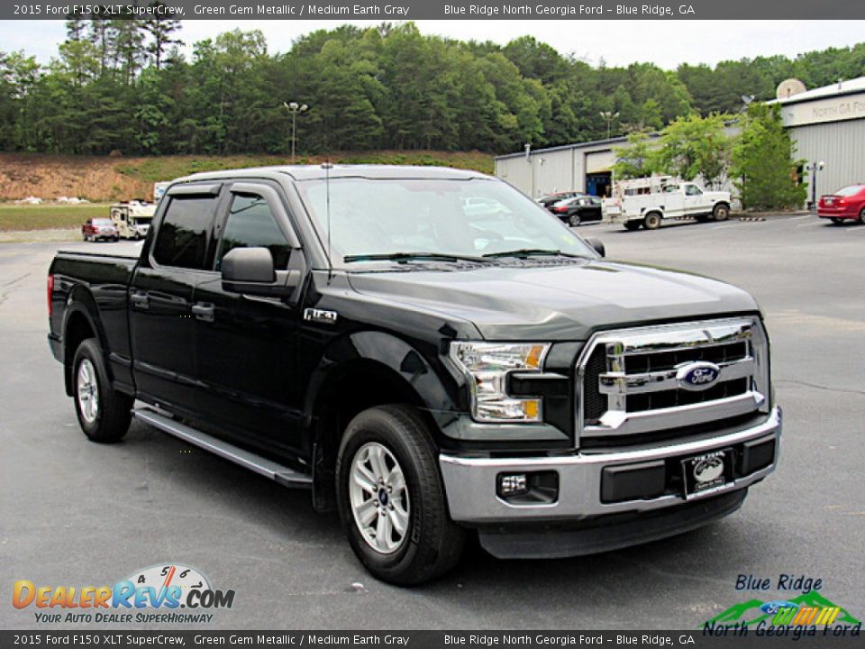 2015 Ford F150 XLT SuperCrew Green Gem Metallic / Medium Earth Gray Photo #7