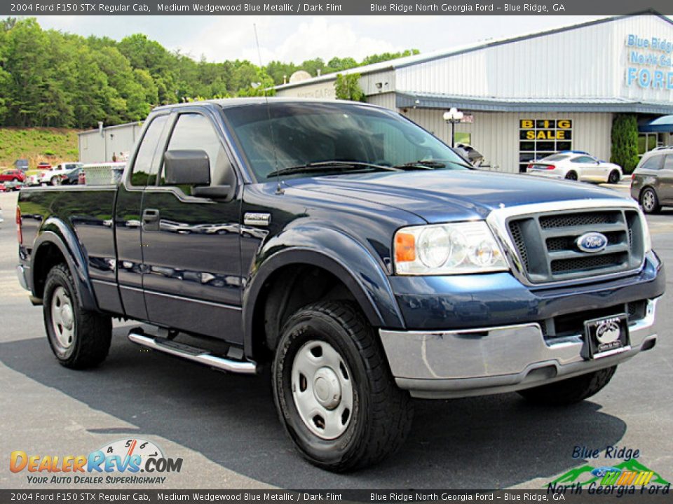 2004 Ford F150 STX Regular Cab Medium Wedgewood Blue Metallic / Dark Flint Photo #7