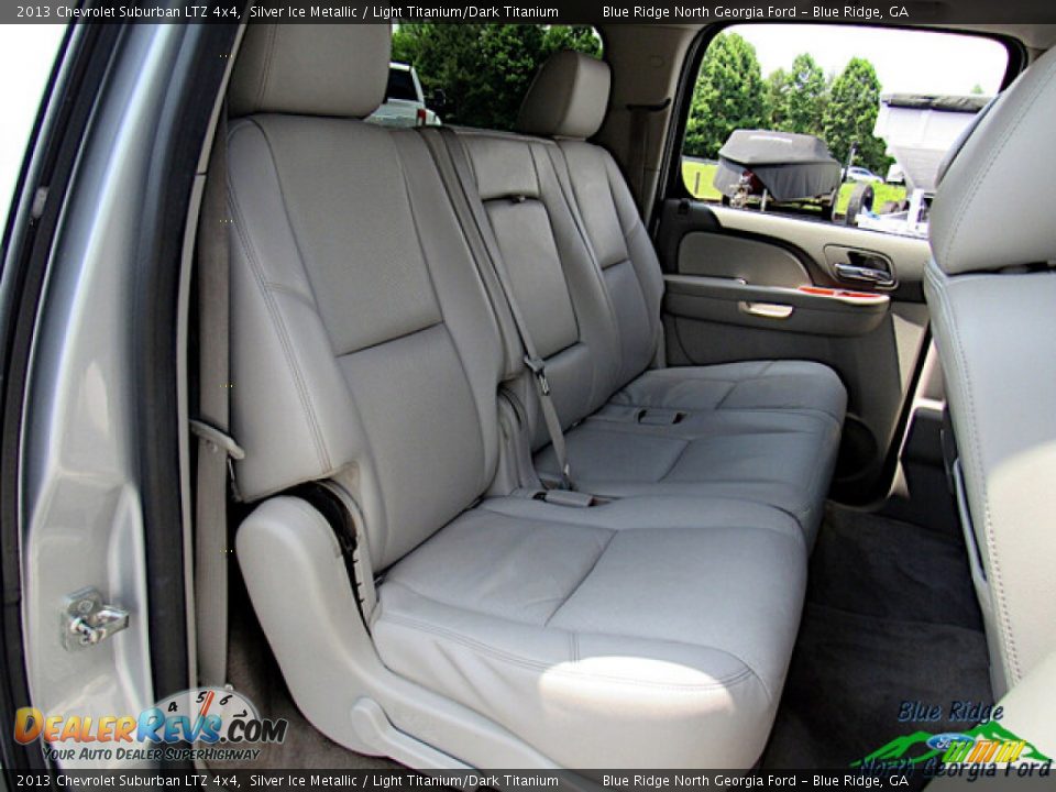 2013 Chevrolet Suburban LTZ 4x4 Silver Ice Metallic / Light Titanium/Dark Titanium Photo #13