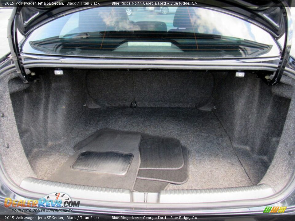 2015 Volkswagen Jetta SE Sedan Trunk Photo #14