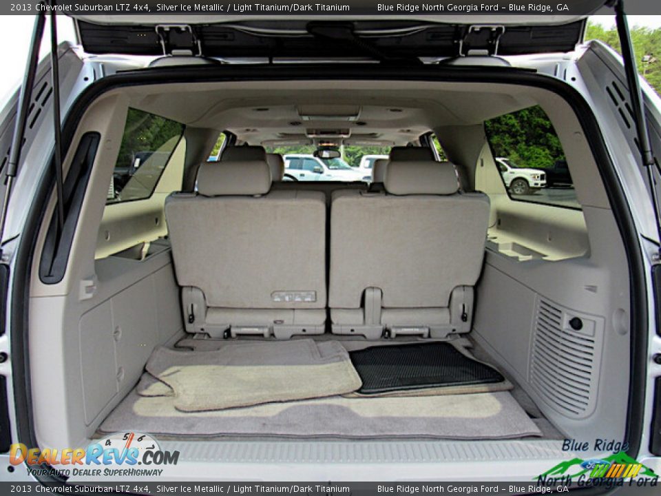 2013 Chevrolet Suburban LTZ 4x4 Silver Ice Metallic / Light Titanium/Dark Titanium Photo #15