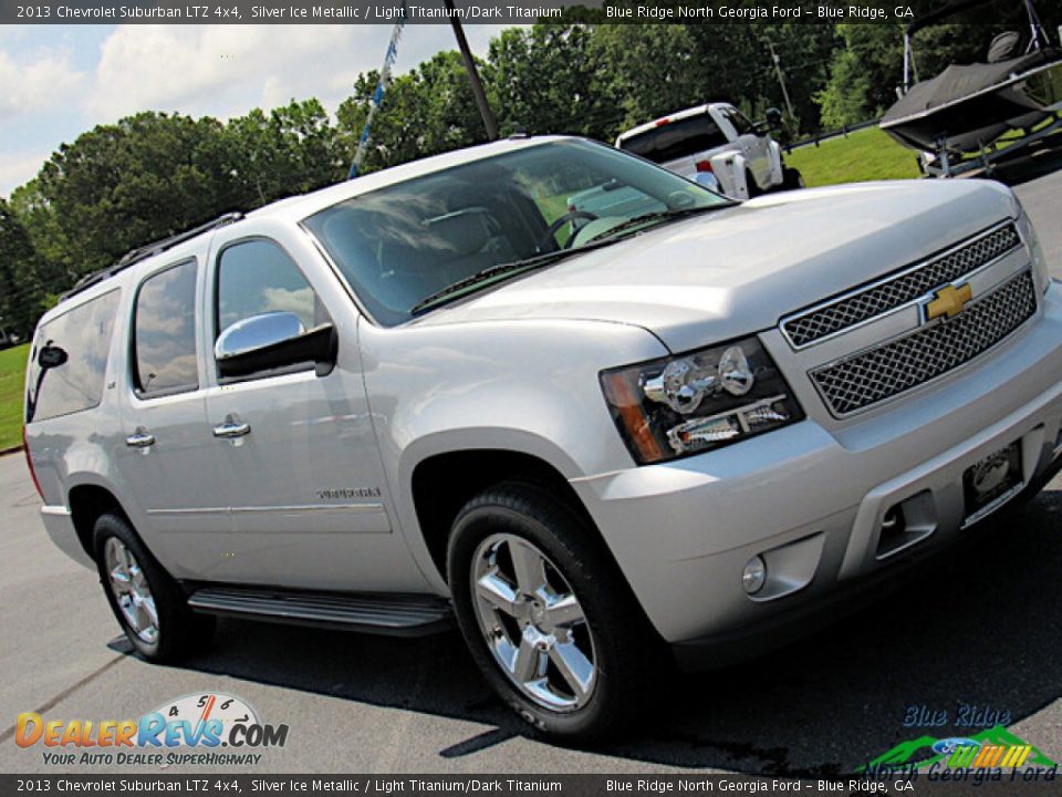 2013 Chevrolet Suburban LTZ 4x4 Silver Ice Metallic / Light Titanium/Dark Titanium Photo #30