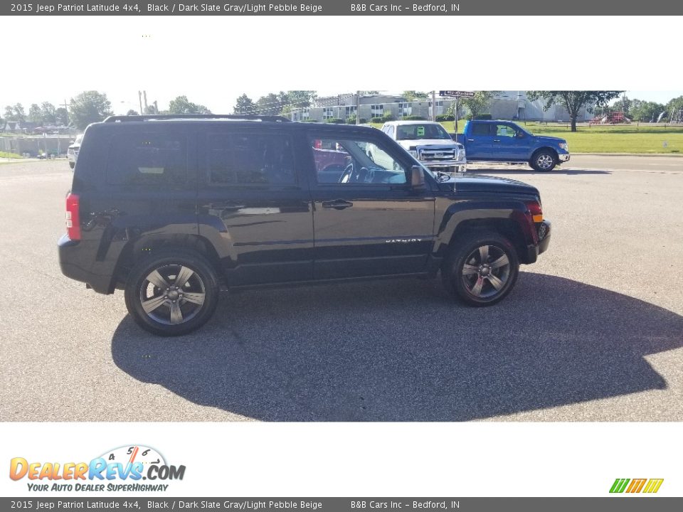 2015 Jeep Patriot Latitude 4x4 Black / Dark Slate Gray/Light Pebble Beige Photo #28