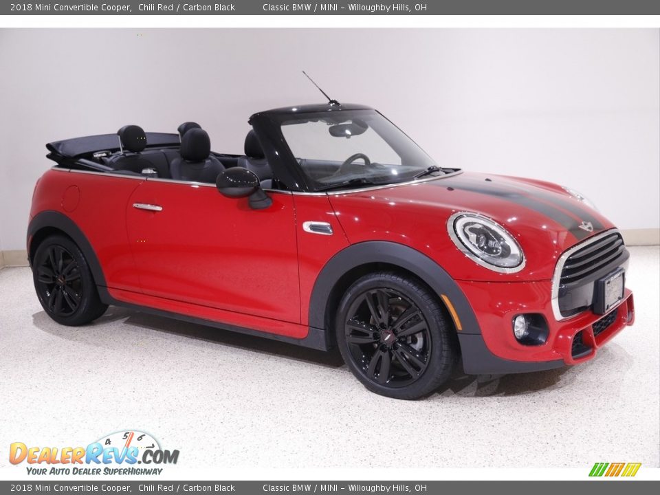 Front 3/4 View of 2018 Mini Convertible Cooper Photo #1