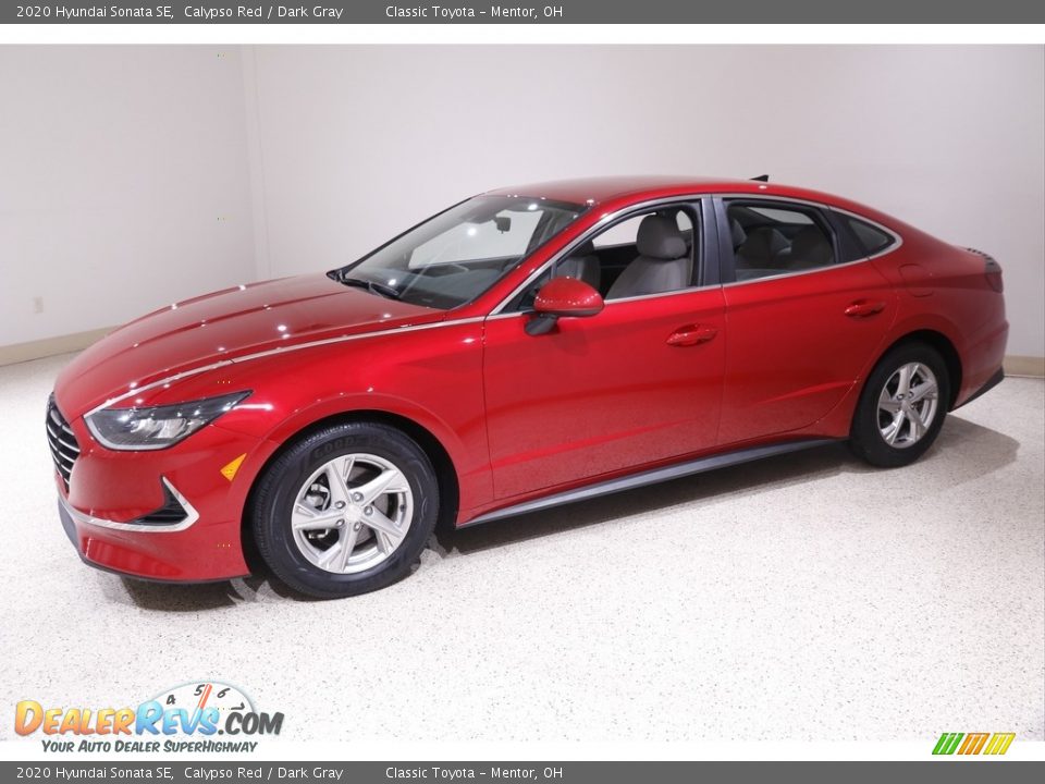 2020 Hyundai Sonata SE Calypso Red / Dark Gray Photo #3