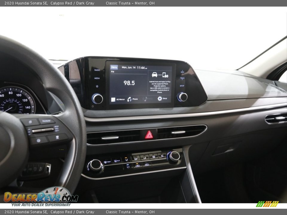 2020 Hyundai Sonata SE Calypso Red / Dark Gray Photo #9