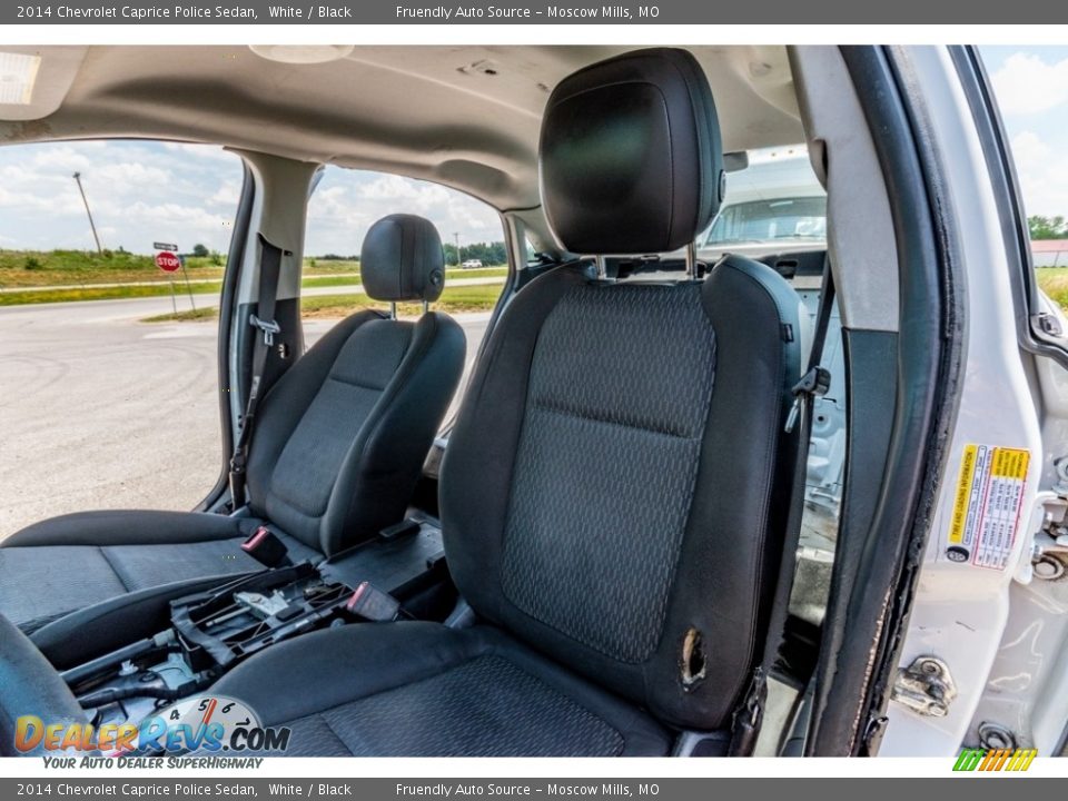 2014 Chevrolet Caprice Police Sedan White / Black Photo #17