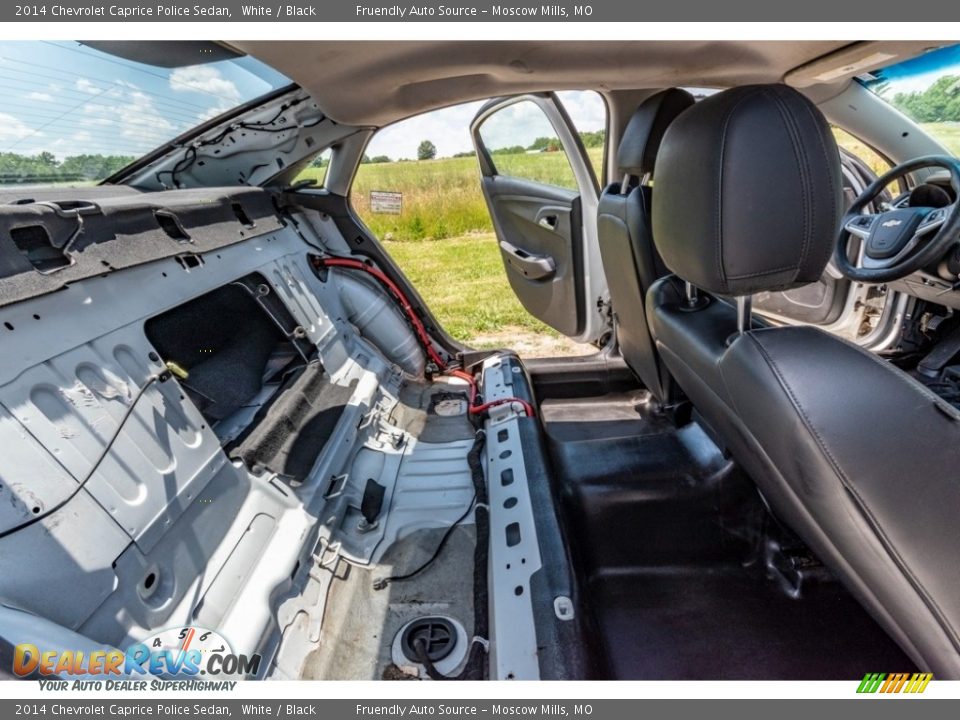 2014 Chevrolet Caprice Police Sedan White / Black Photo #23