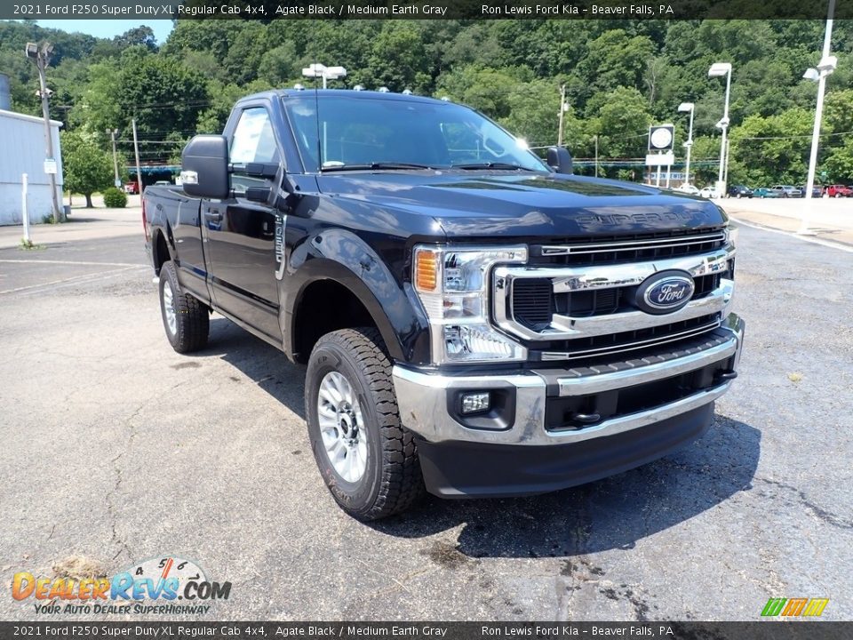 2021 Ford F250 Super Duty XL Regular Cab 4x4 Agate Black / Medium Earth Gray Photo #3