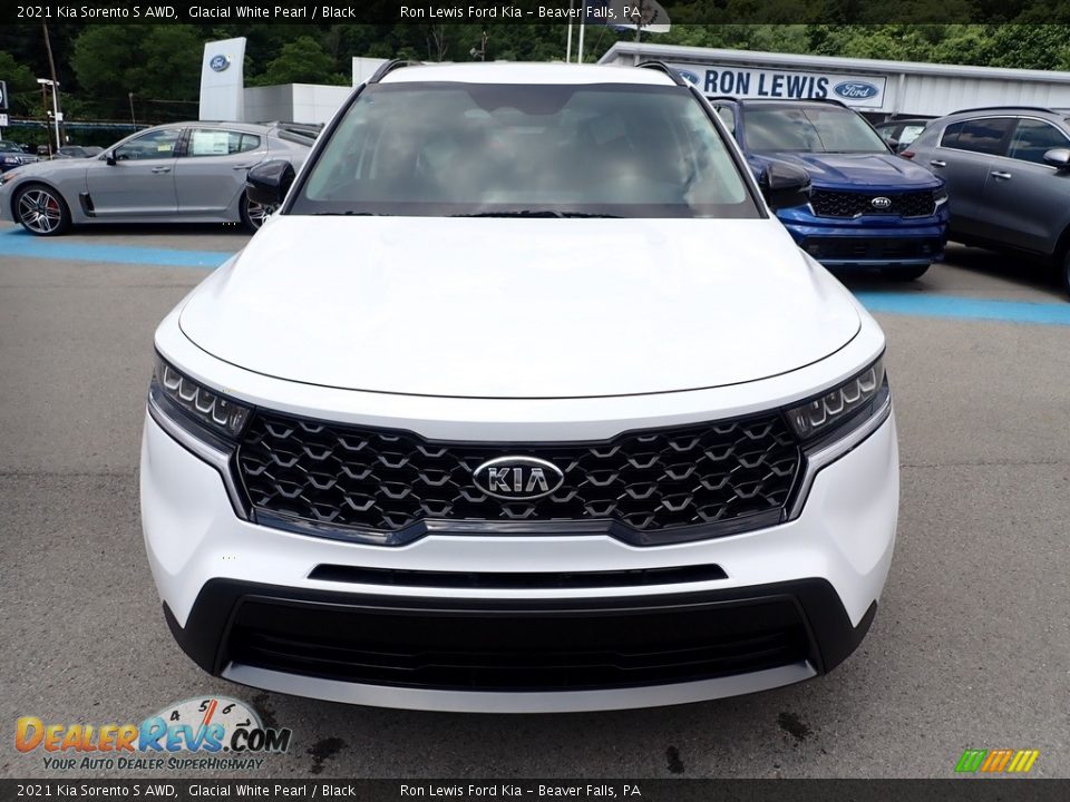 2021 Kia Sorento S AWD Glacial White Pearl / Black Photo #4