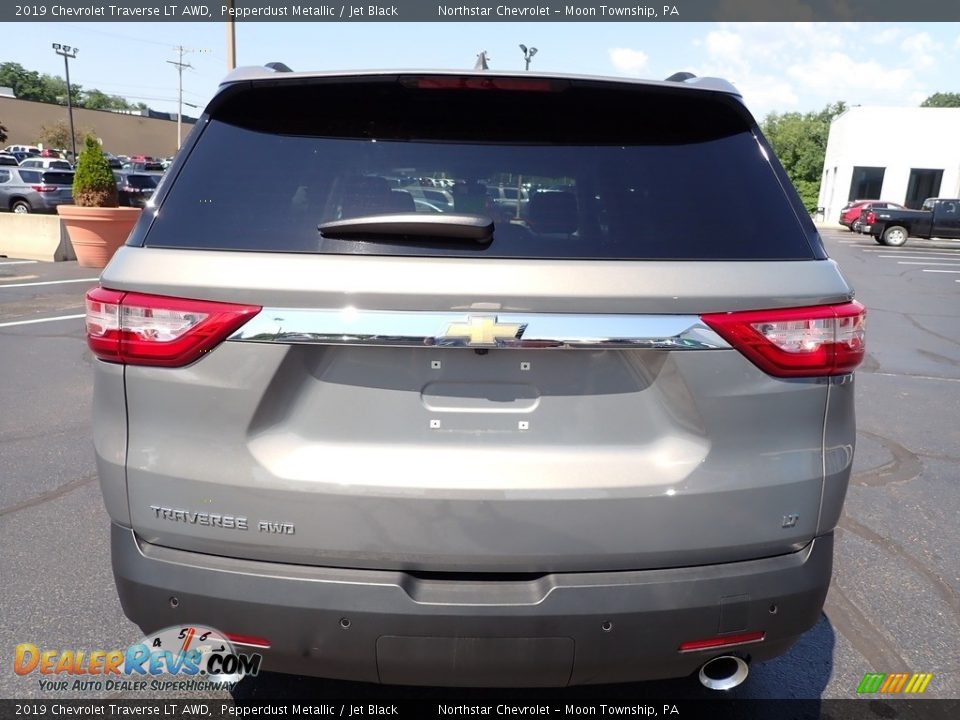 2019 Chevrolet Traverse LT AWD Pepperdust Metallic / Jet Black Photo #6