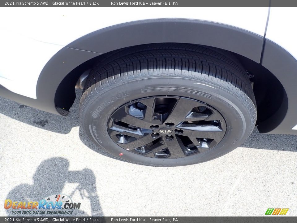 2021 Kia Sorento S AWD Glacial White Pearl / Black Photo #10