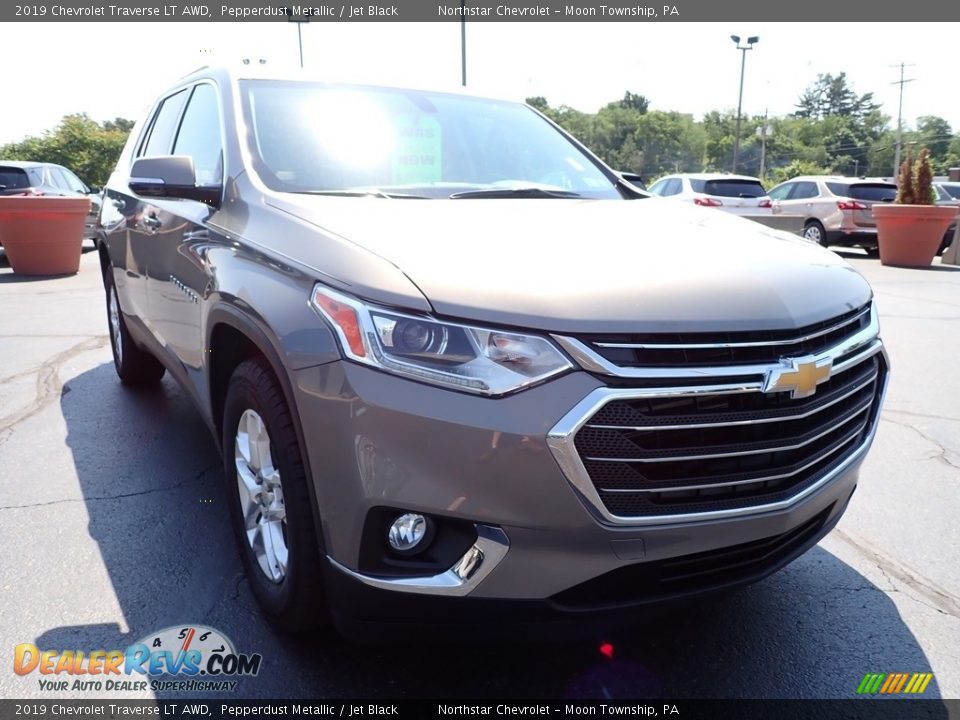 2019 Chevrolet Traverse LT AWD Pepperdust Metallic / Jet Black Photo #12