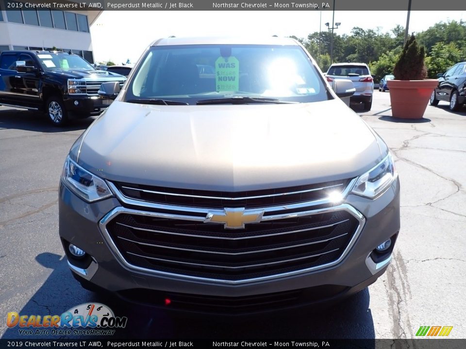 2019 Chevrolet Traverse LT AWD Pepperdust Metallic / Jet Black Photo #13