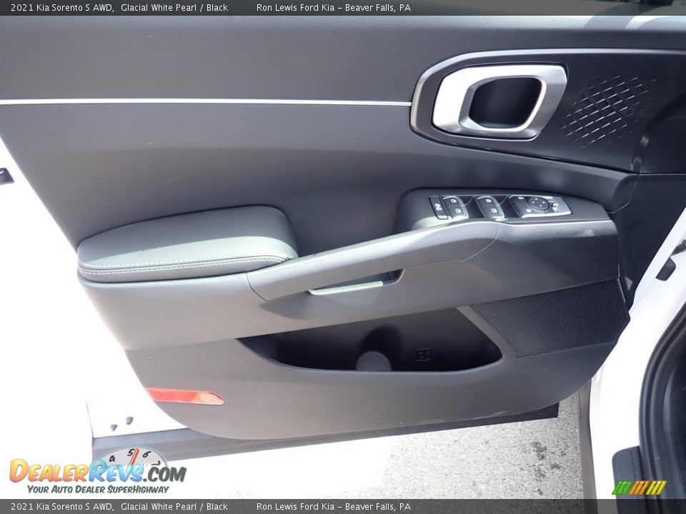 2021 Kia Sorento S AWD Glacial White Pearl / Black Photo #15