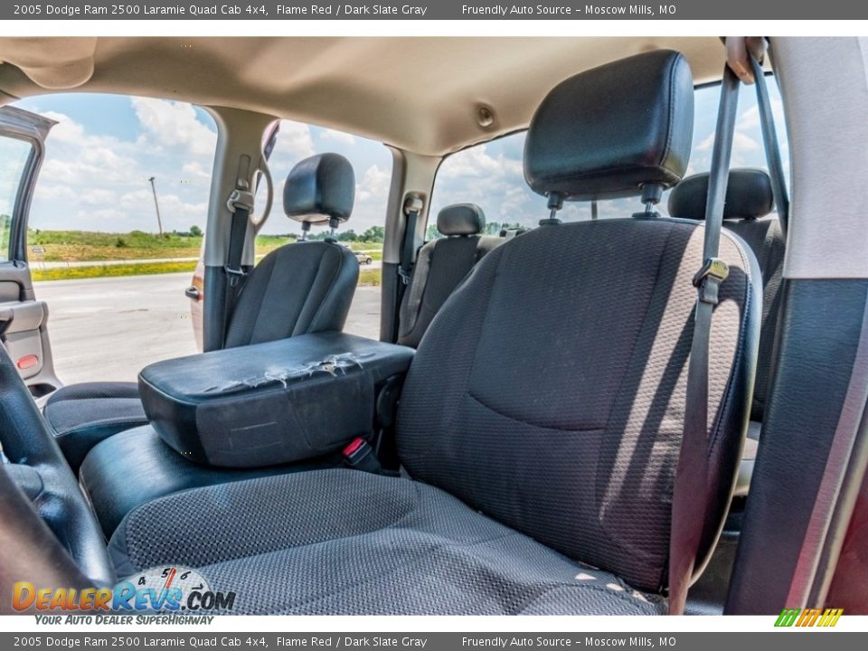 2005 Dodge Ram 2500 Laramie Quad Cab 4x4 Flame Red / Dark Slate Gray Photo #18