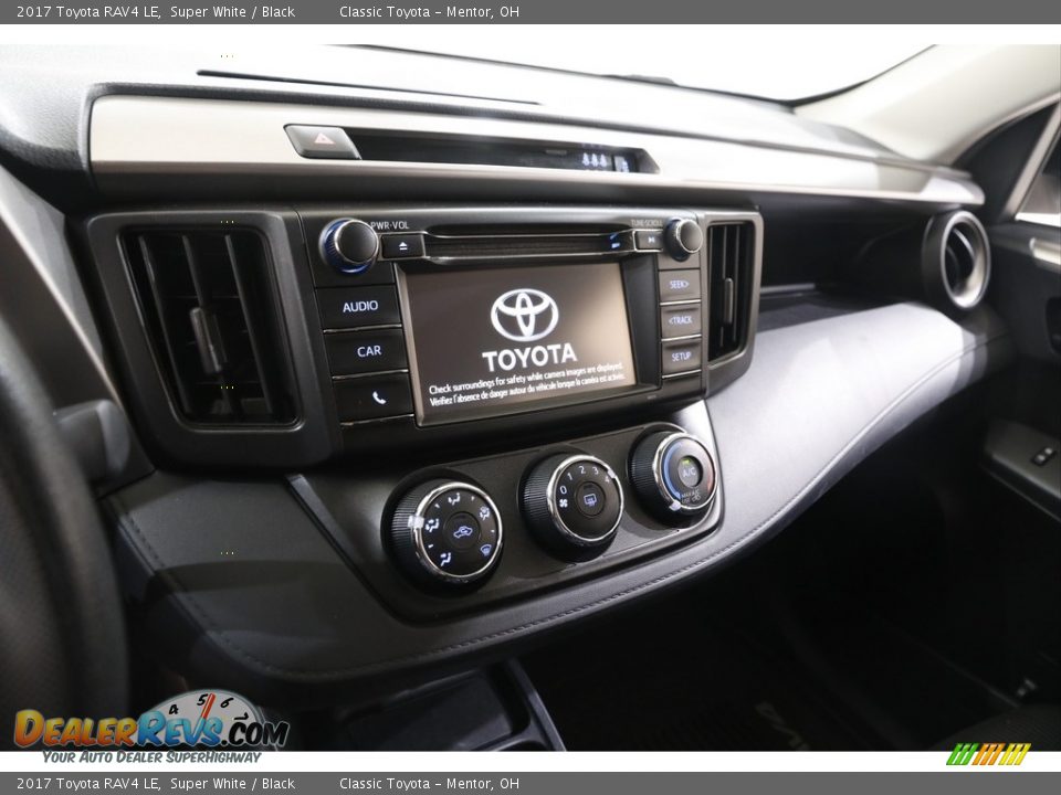 2017 Toyota RAV4 LE Super White / Black Photo #9