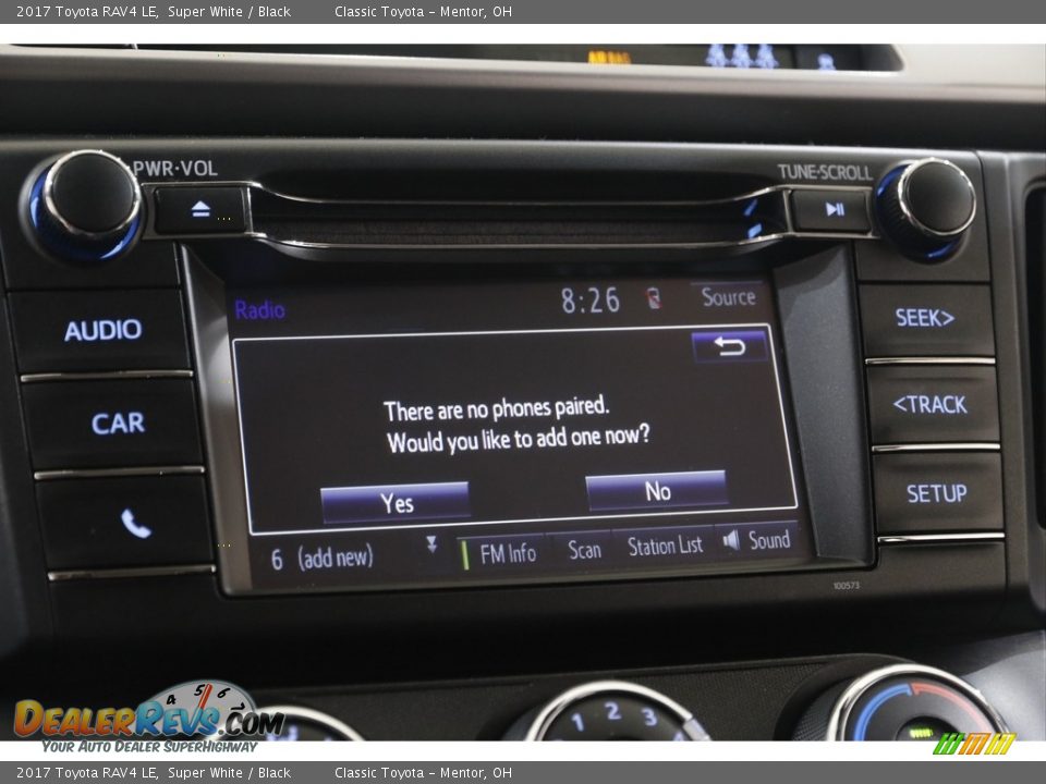2017 Toyota RAV4 LE Super White / Black Photo #11