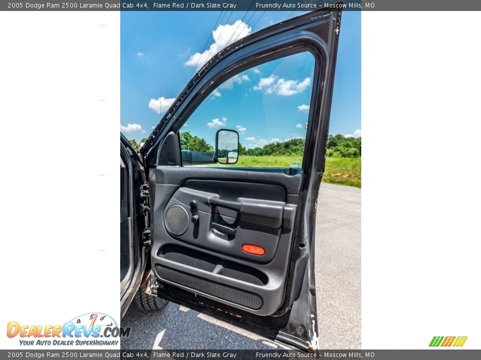 2005 Dodge Ram 2500 Laramie Quad Cab 4x4 Flame Red / Dark Slate Gray Photo #29