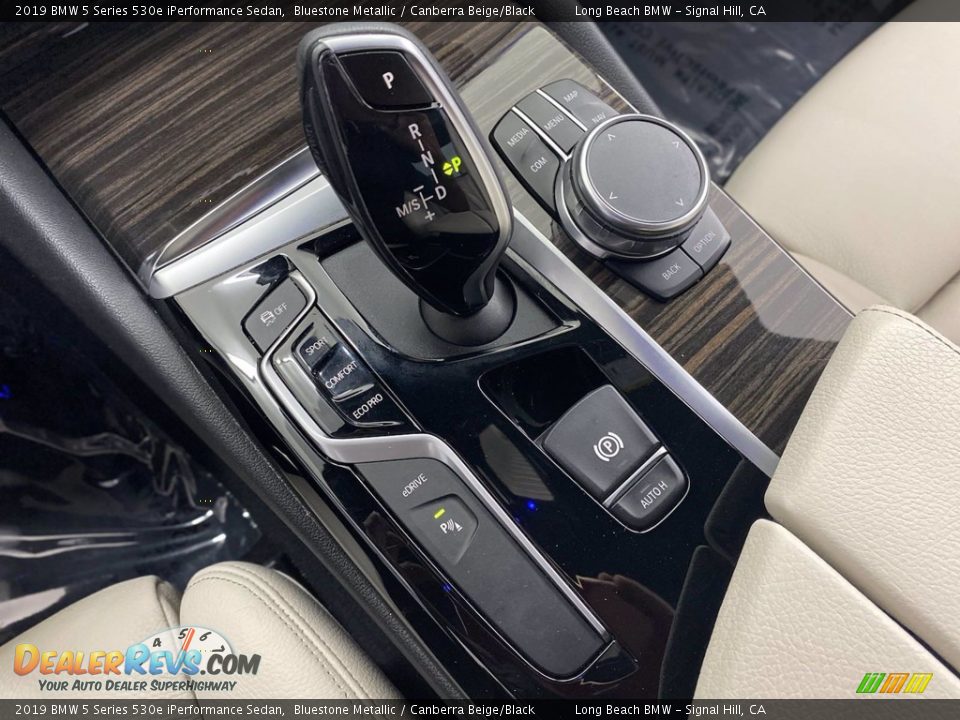 2019 BMW 5 Series 530e iPerformance Sedan Bluestone Metallic / Canberra Beige/Black Photo #27