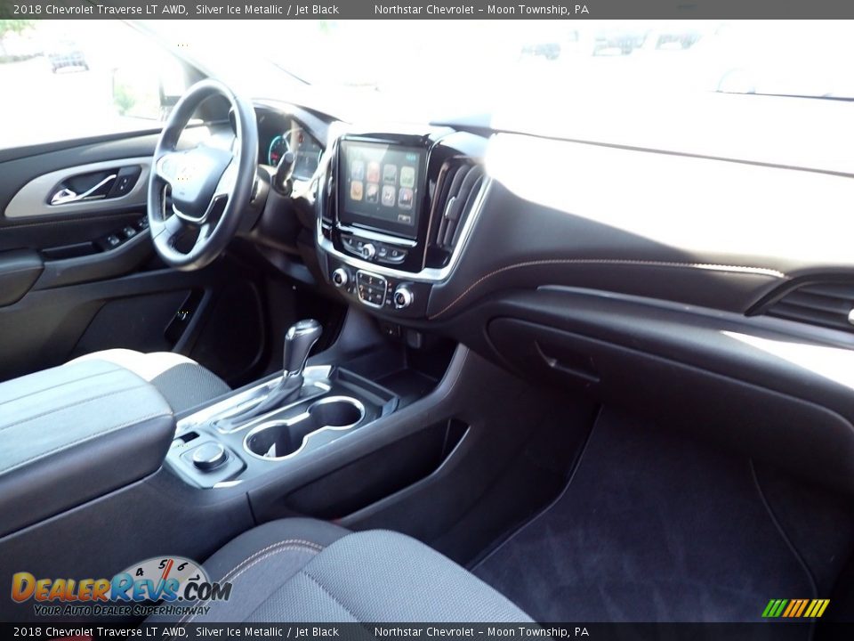 2018 Chevrolet Traverse LT AWD Silver Ice Metallic / Jet Black Photo #16