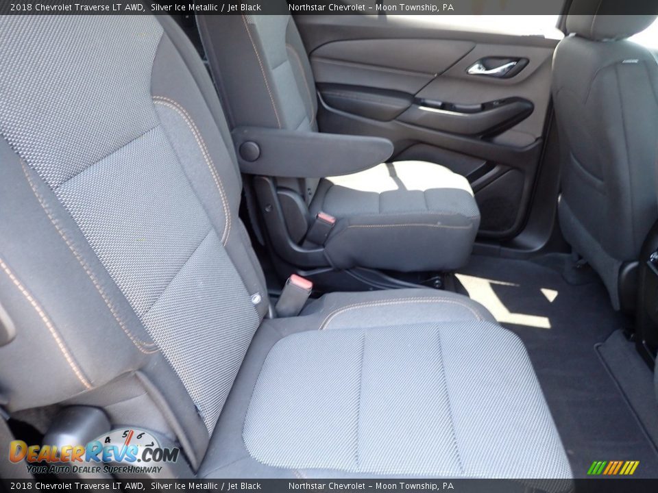 2018 Chevrolet Traverse LT AWD Silver Ice Metallic / Jet Black Photo #18
