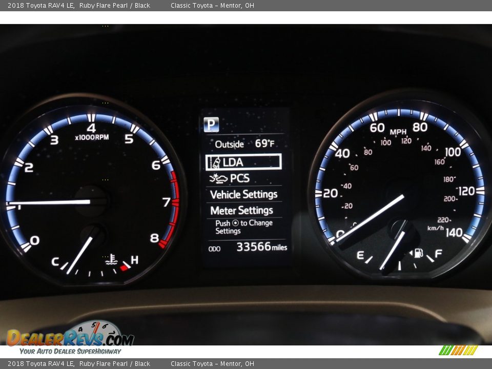 2018 Toyota RAV4 LE Ruby Flare Pearl / Black Photo #8