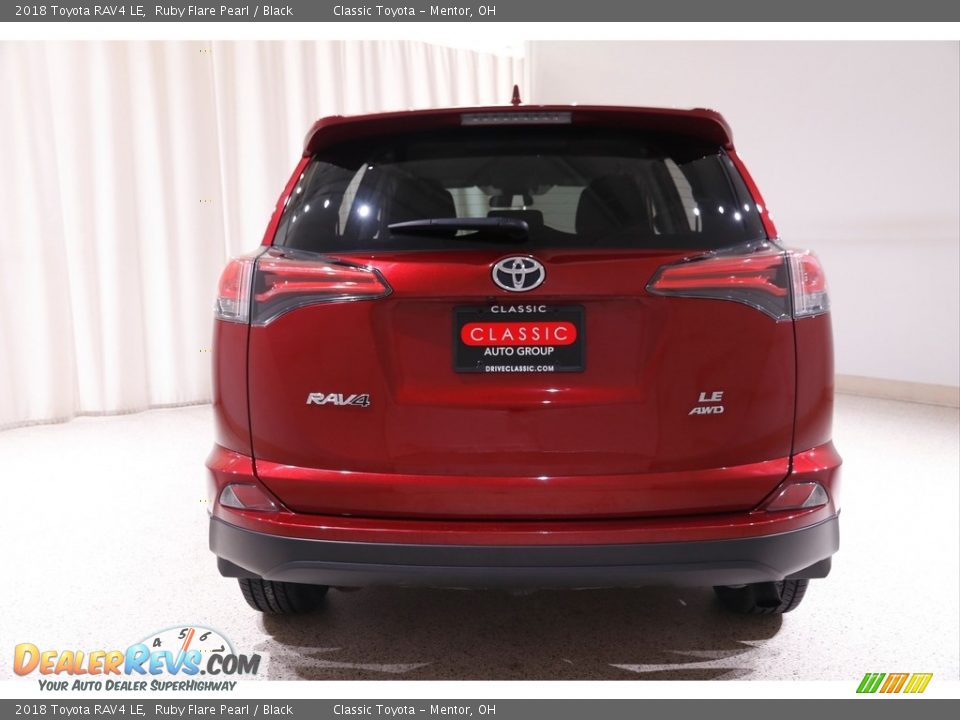 2018 Toyota RAV4 LE Ruby Flare Pearl / Black Photo #16