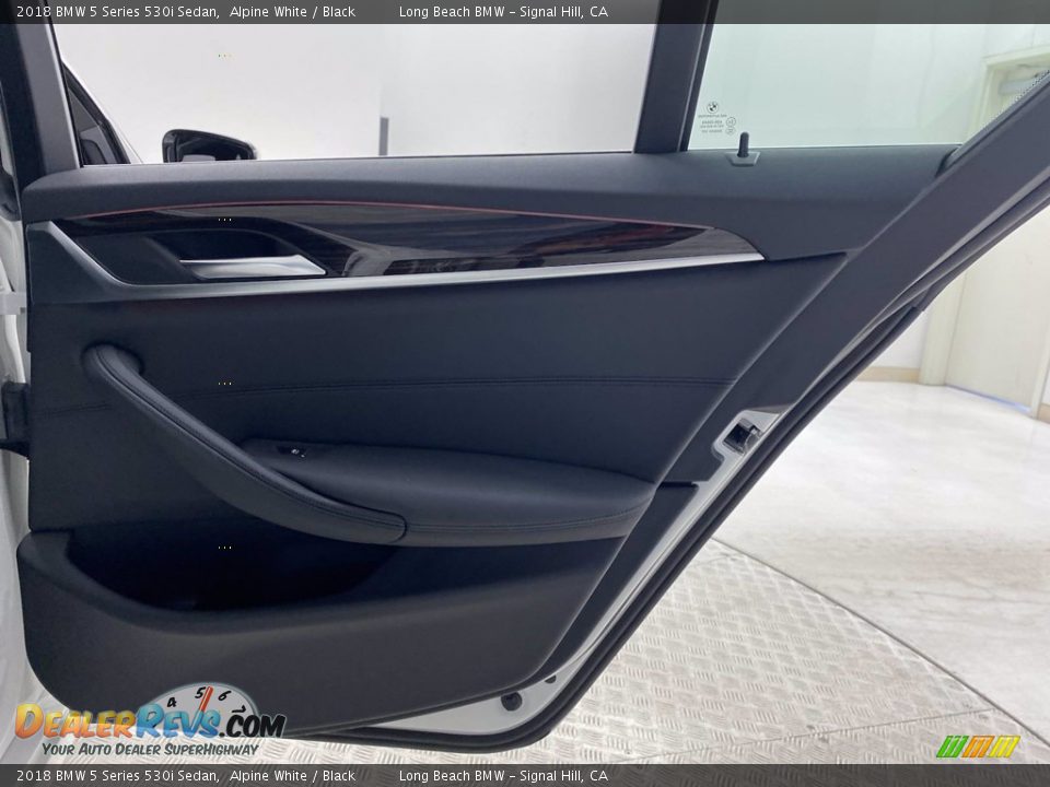 2018 BMW 5 Series 530i Sedan Alpine White / Black Photo #35