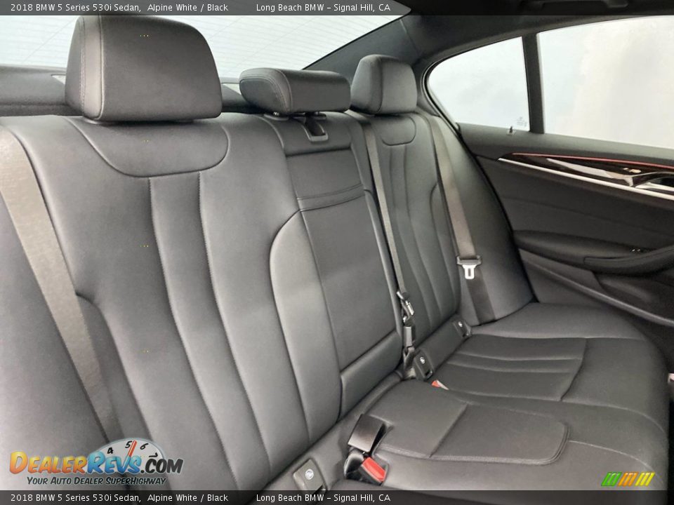 2018 BMW 5 Series 530i Sedan Alpine White / Black Photo #36
