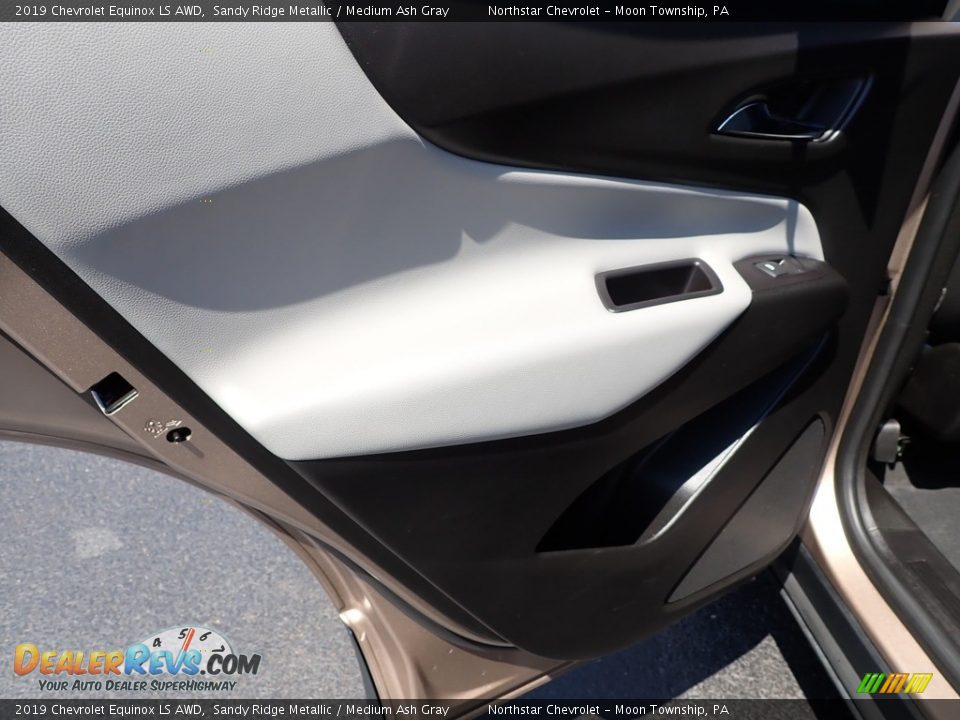 2019 Chevrolet Equinox LS AWD Sandy Ridge Metallic / Medium Ash Gray Photo #23
